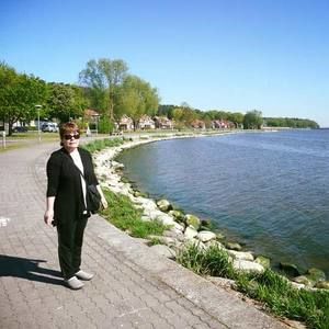 Meet your Posher, Gisèle